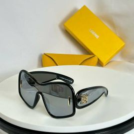 Picture of Loewe Sunglasses _SKUfw55562229fw